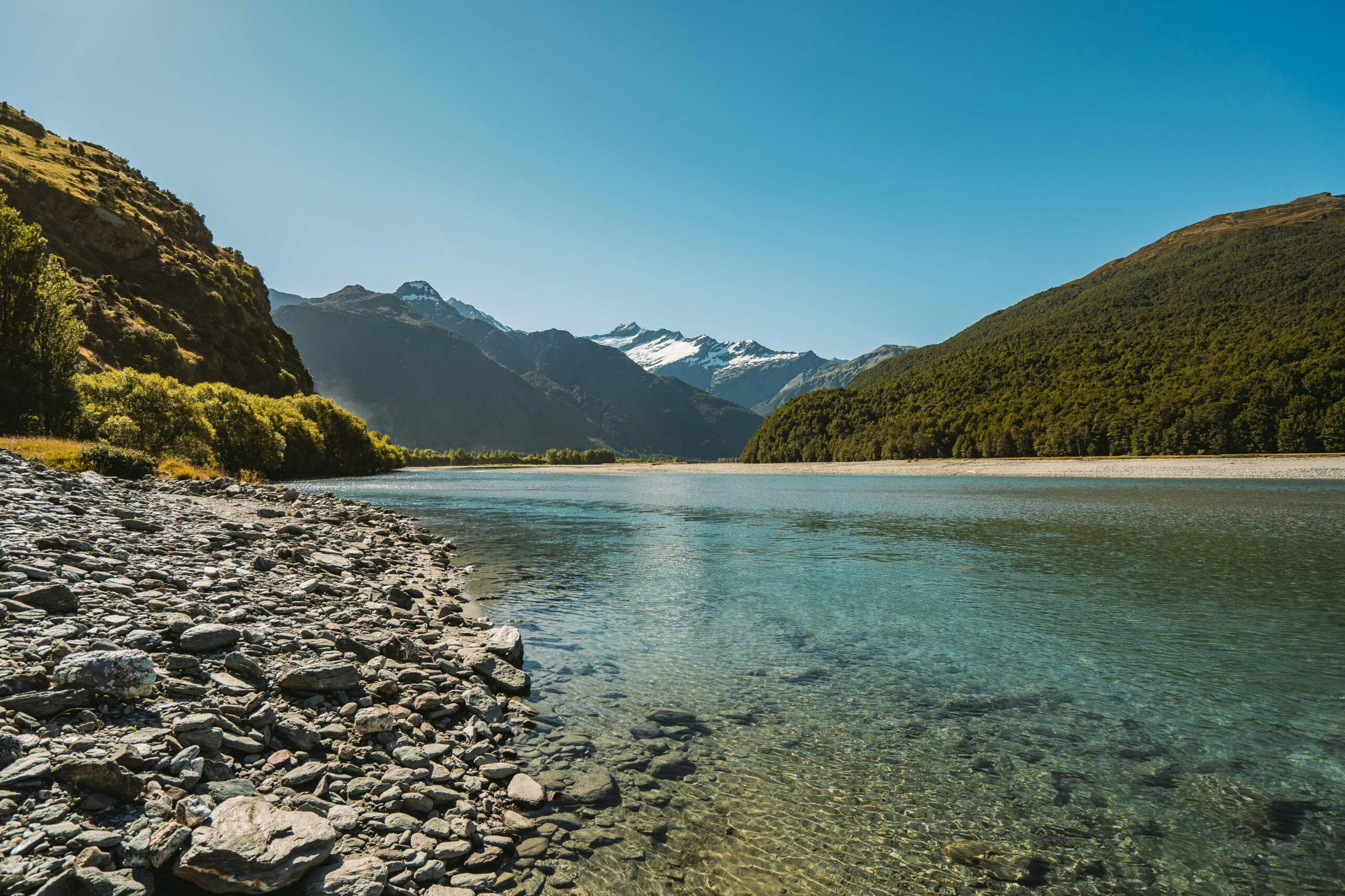 Mt Aspiring National Park by Campervan: Trails, Valleys, Alpine Views